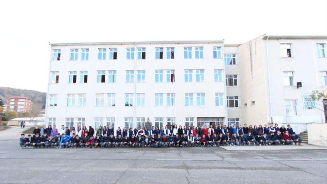 Arsin Mesleki ve Teknik Anadolu Lisesi Fotoğrafı
